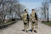 Через війну українці створюють все менше сімей та більше розлучуються