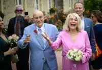 Столітній ветеран Другої світової через 80 років повернувся до Нормандії, щоб одружитися